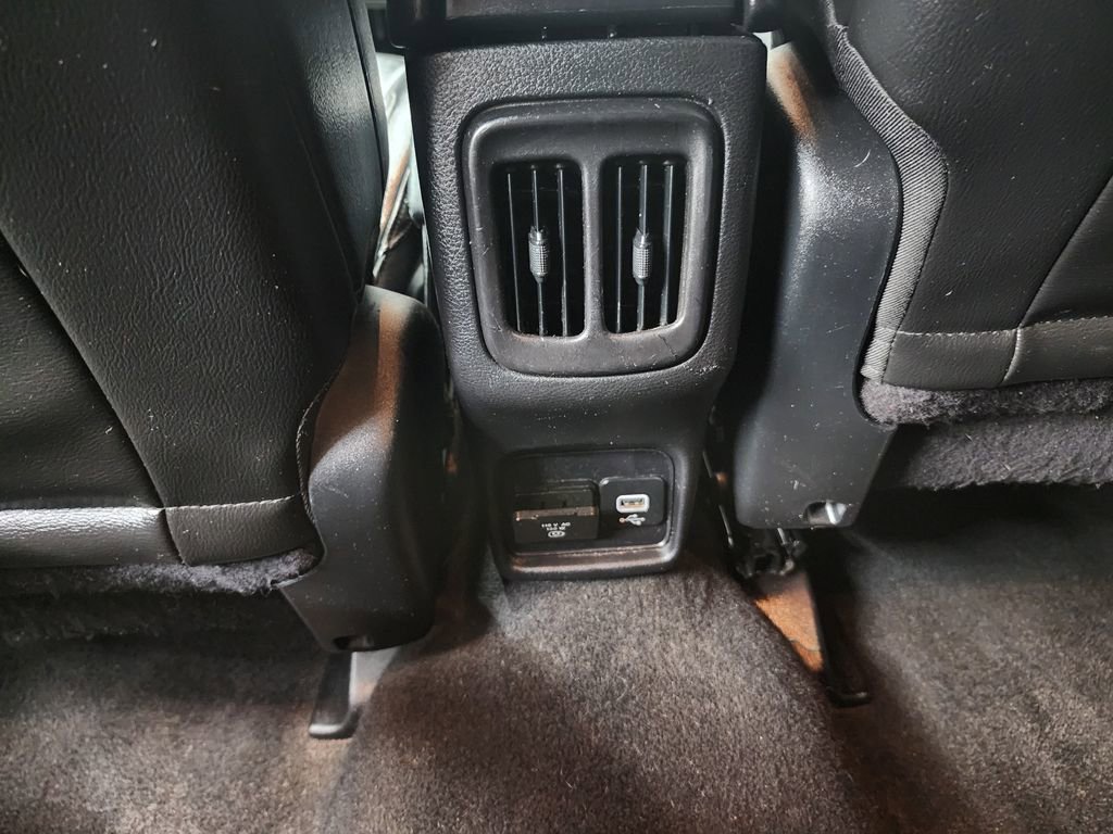 Used 2021 Jeep Compass 80th Special Edition FWD image 26