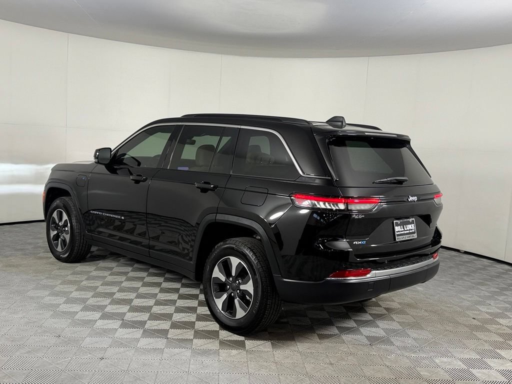 Used 2025 Jeep Grand Cherokee Limited 4xe AWD/4WD image 9