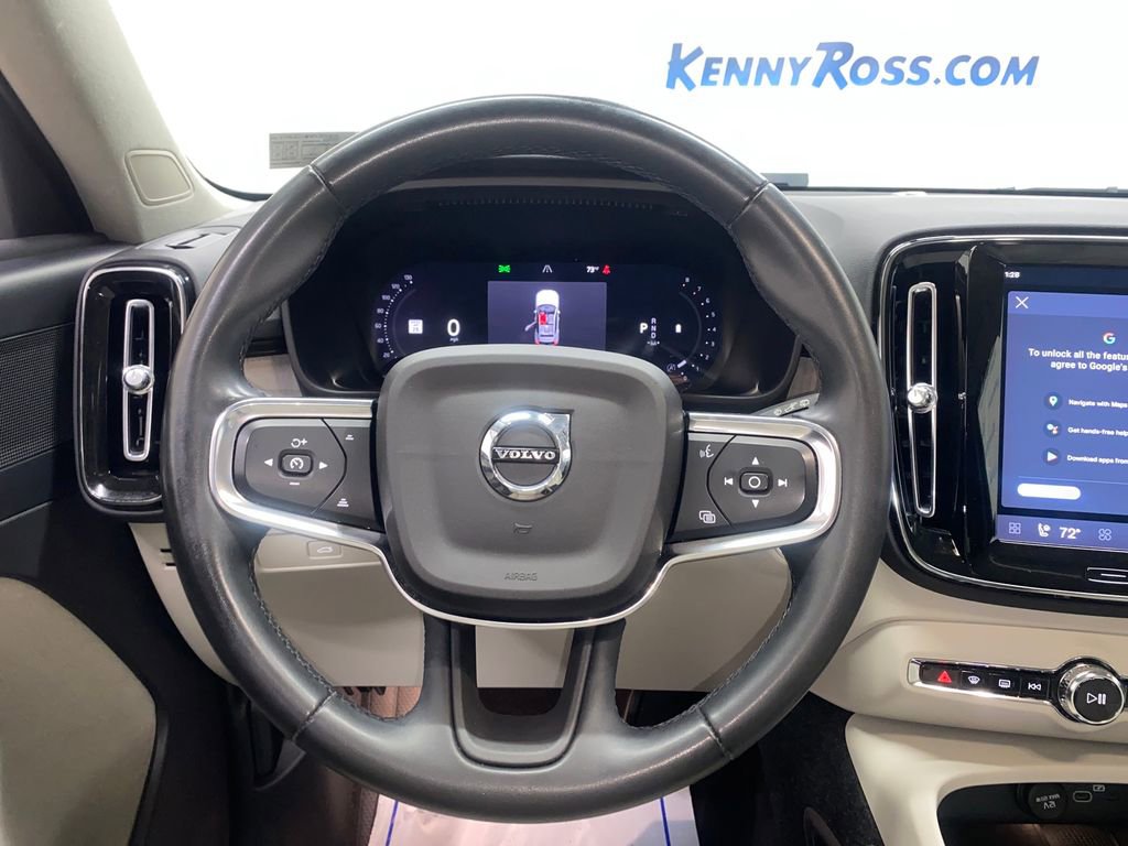 Used 2023 Volvo XC40 B5 Plus w/ Driver Assist Package AWD/4WD image 28