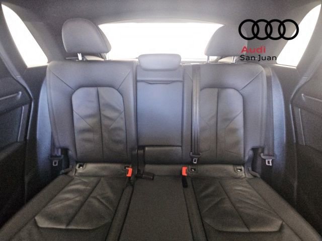 Used 2020 Audi Q3 2.0T Premium w/ Convenience Package image 13