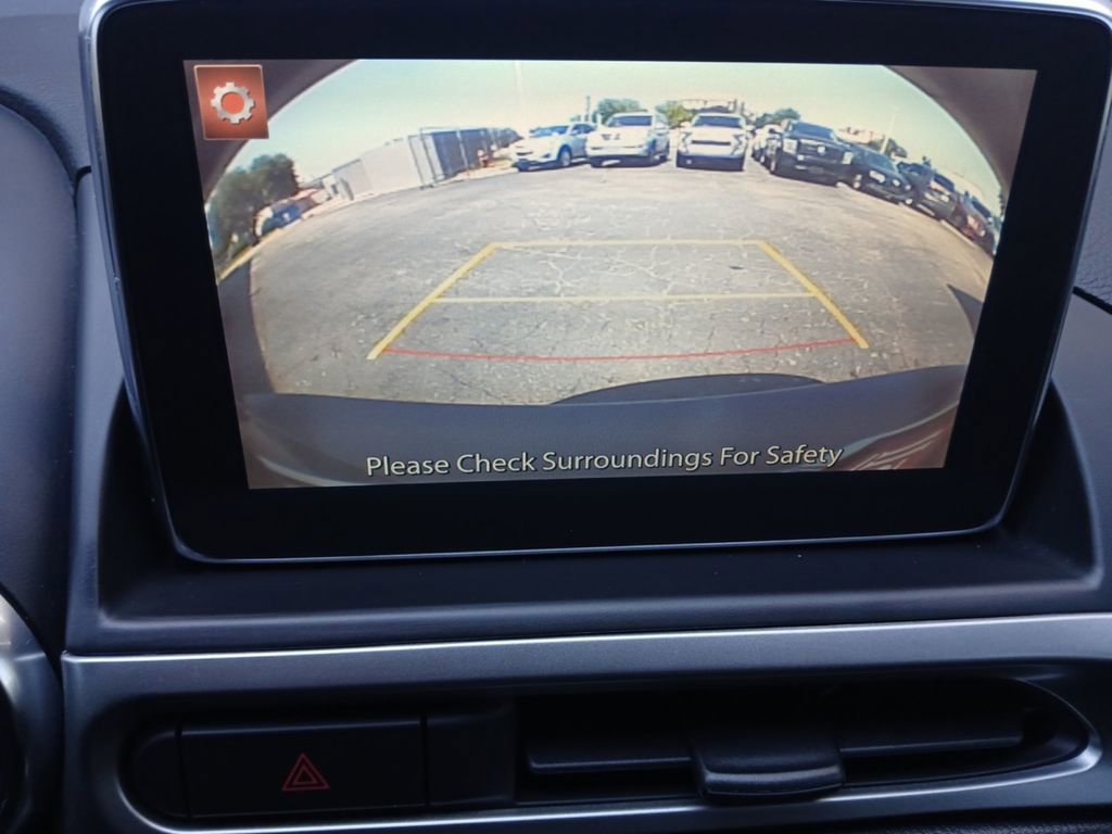 Used 2019 FIAT 124 Spider Classica w/ Technology Group RWD image 9