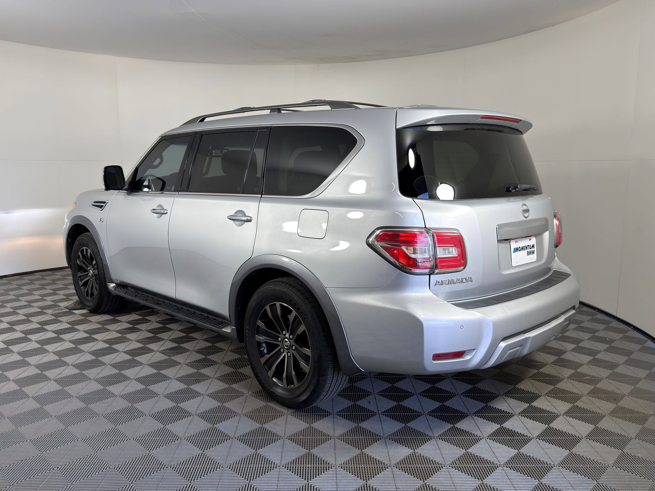 Used 2017 Nissan Armada Platinum w/ Captain Seat Package image 3