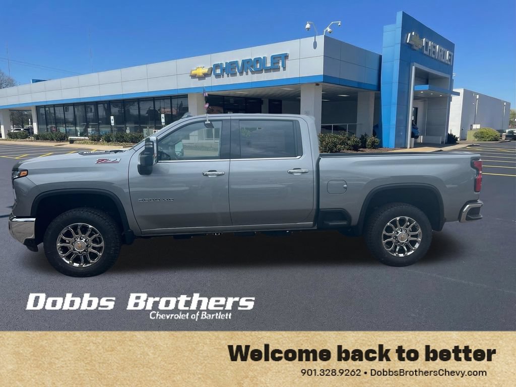 New 2026 Chevrolet Silverado 2500 LTZ w/ LTZ Premium Package AWD/4WD image 4