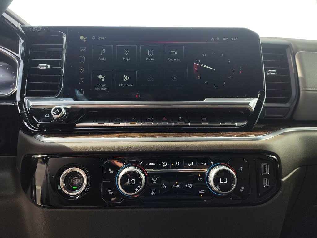 Used 2024 GMC Sierra 1500 SLE image 11