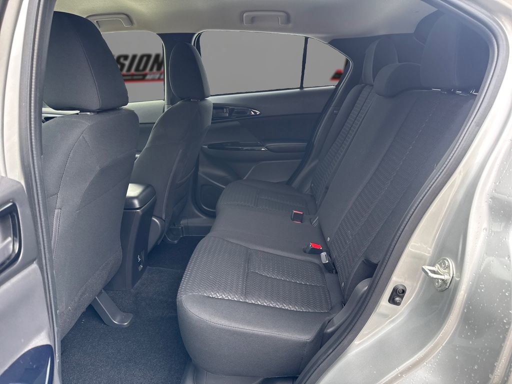 Used 2022 Mitsubishi Eclipse Cross LE image 10