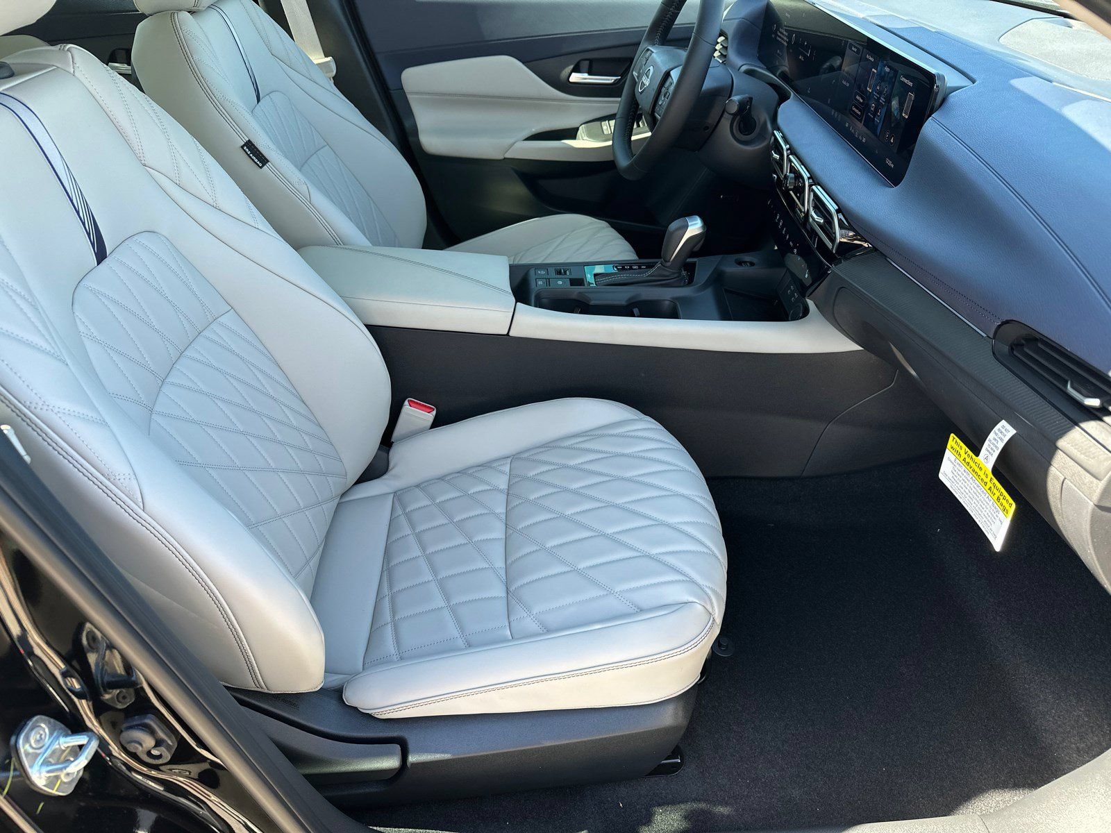 New 2026 Nissan Sentra SL w/ Floor Mat Package FWD image 9