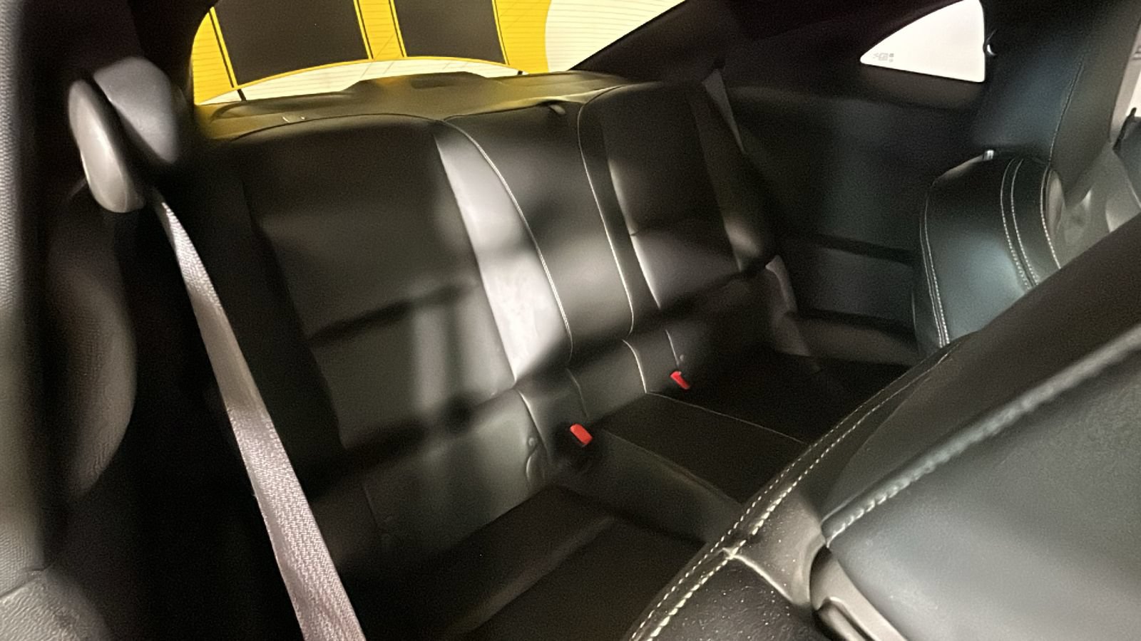 Used 2010 Chevrolet Camaro SS RWD image 29