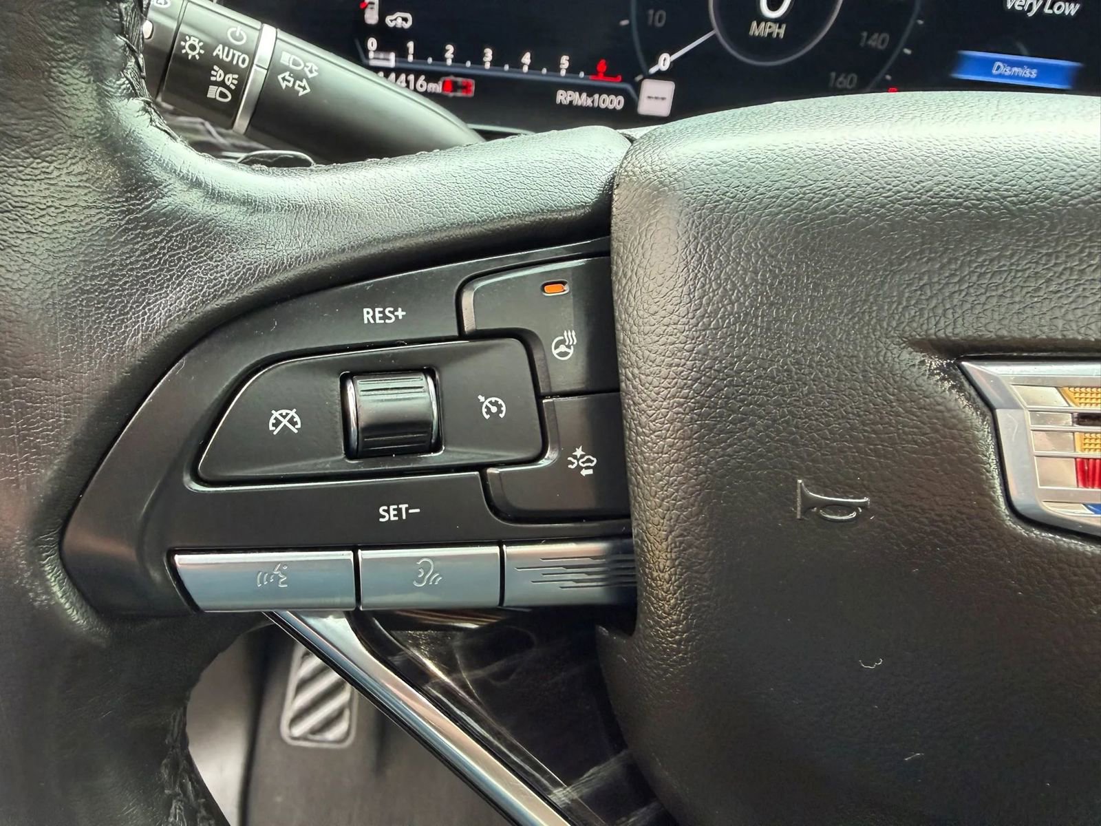 Used 2021 Cadillac Escalade ESV Sport w/ Driver Assist Tech Package AWD/4WD image 36