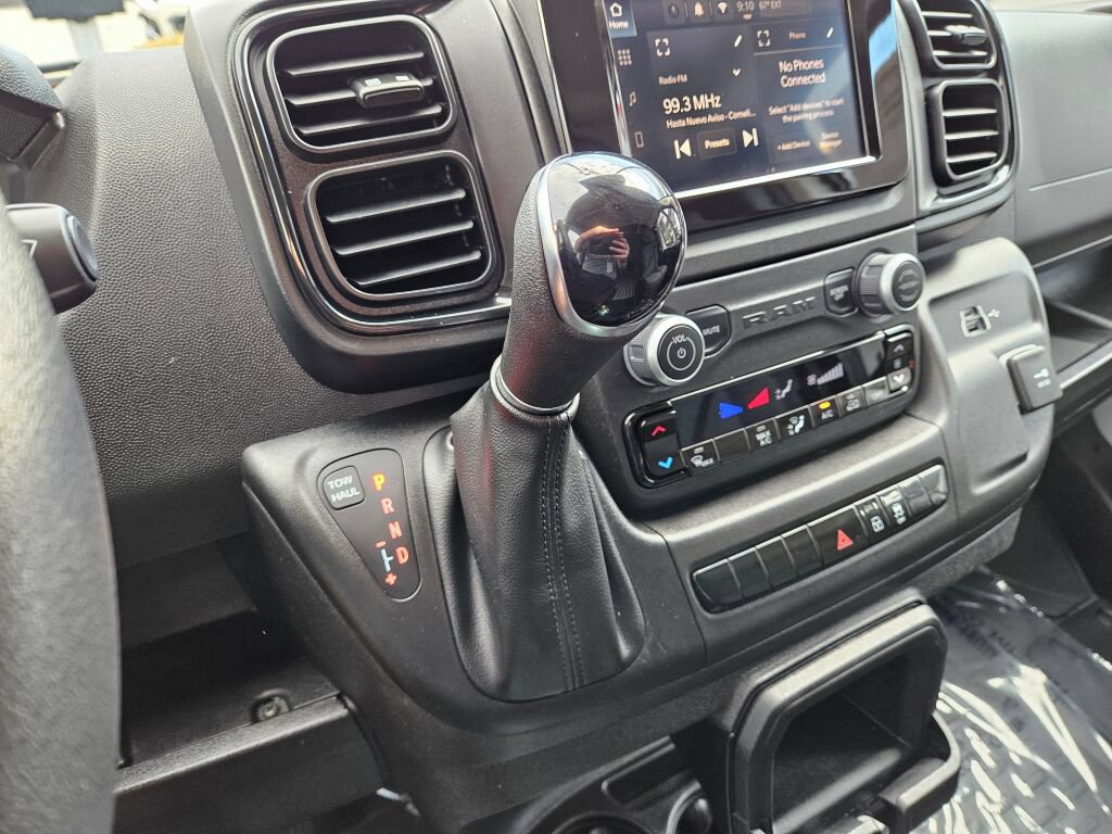 Used 2023 RAM ProMaster 2500 FWD image 23