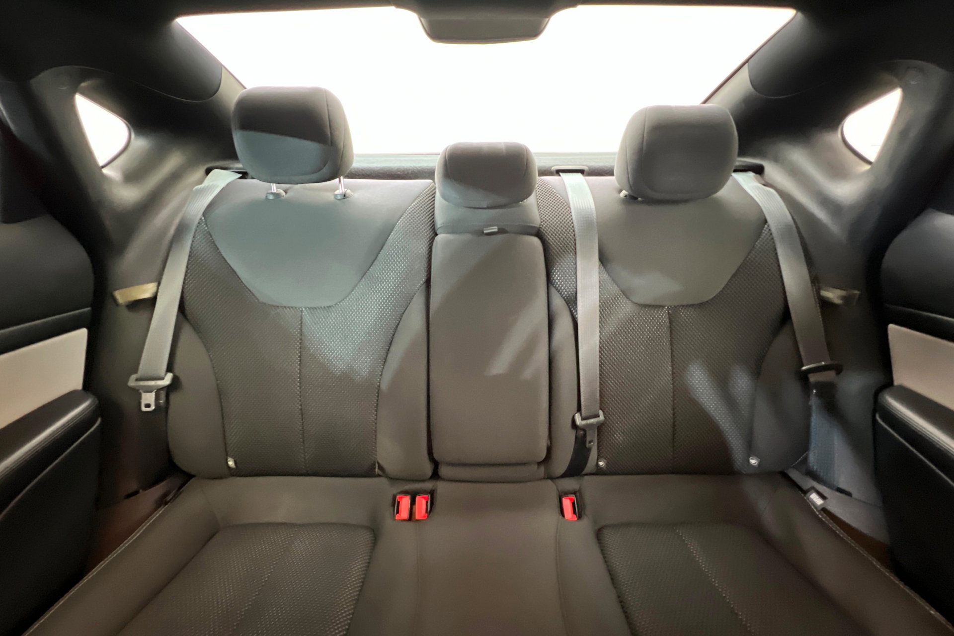 Used 2016 Dodge Dart SXT w/ Rallye Appearance Group FWD image 25