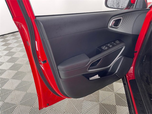 Certified 2023 Kia Soul S image 11