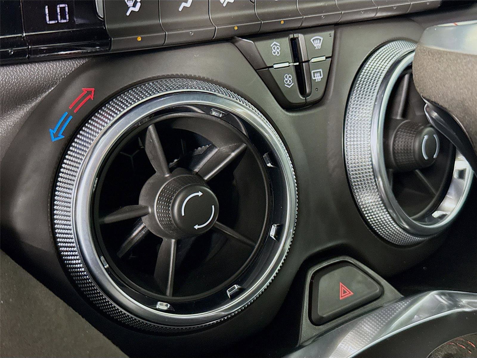 Used 2019 Chevrolet Camaro ZL1 image 16