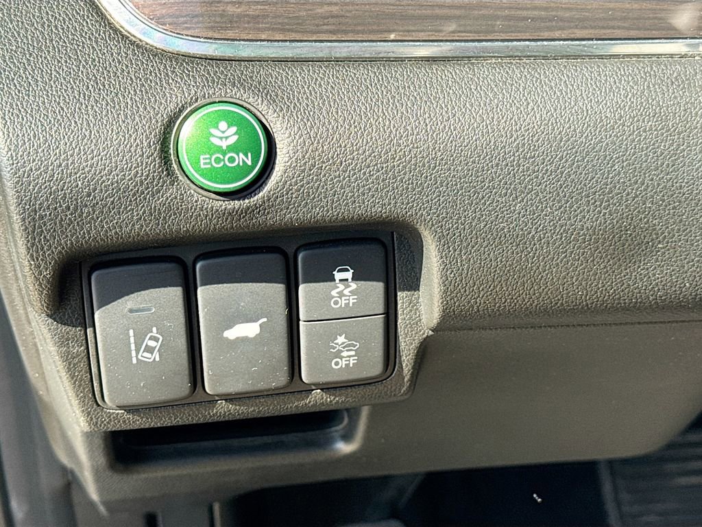 Used 2015 Honda CR-V Touring image 11