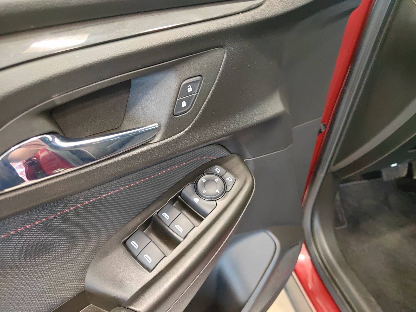 Used 2023 Chevrolet TrailBlazer RS image 10