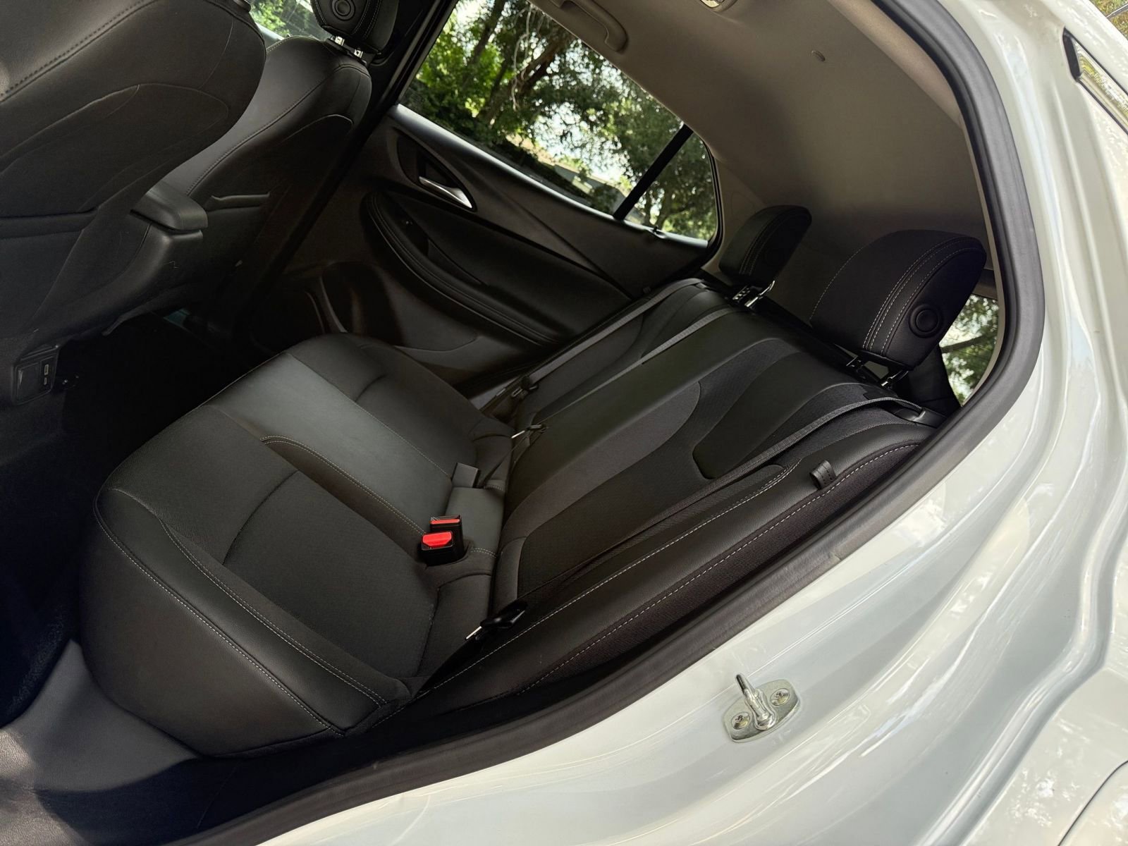 Used 2025 Buick Encore GX Preferred FWD image 22