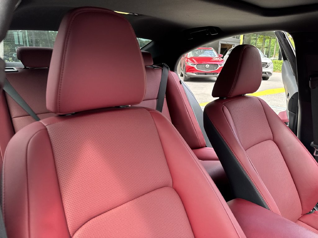 Used 2023 Lexus IS 300 w/ Comfort Package RWD image 46