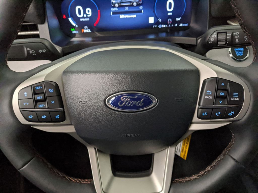 New 2025 Ford Explorer Active image 17