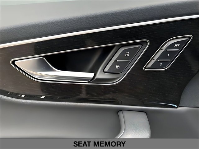New 2025 Audi Q7 3.0T Premium image 13
