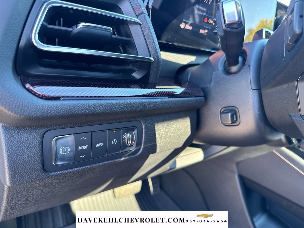 Used 2024 Chevrolet Traverse RS AWD/4WD image 13
