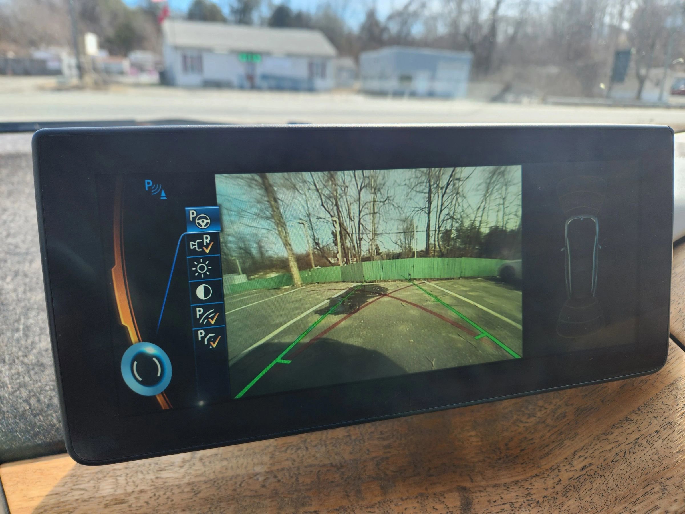 Used 2015 BMW i3 w/ Range Extender image 32