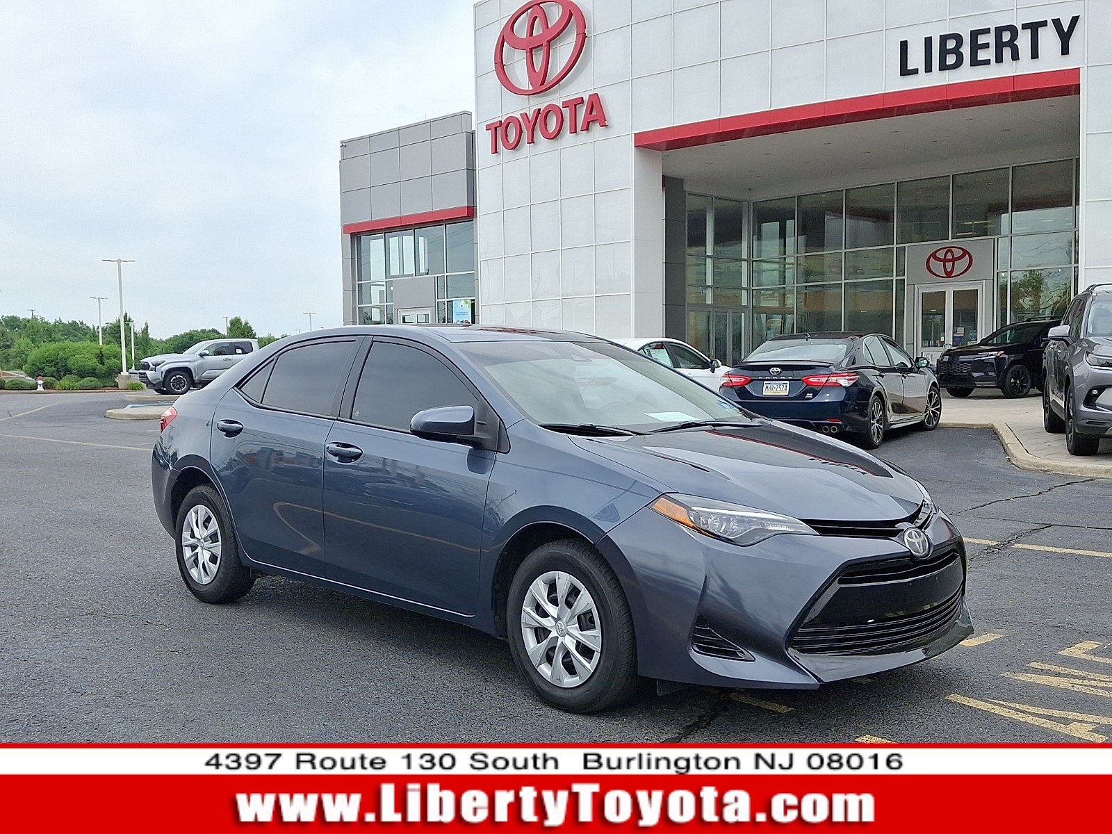 Used 2018 Toyota Corolla L FWD image 1