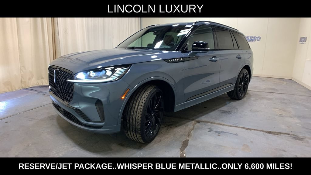 Used 2025 Lincoln Aviator Reserve w/ Equipment Group 201A AWD/4WD image 7