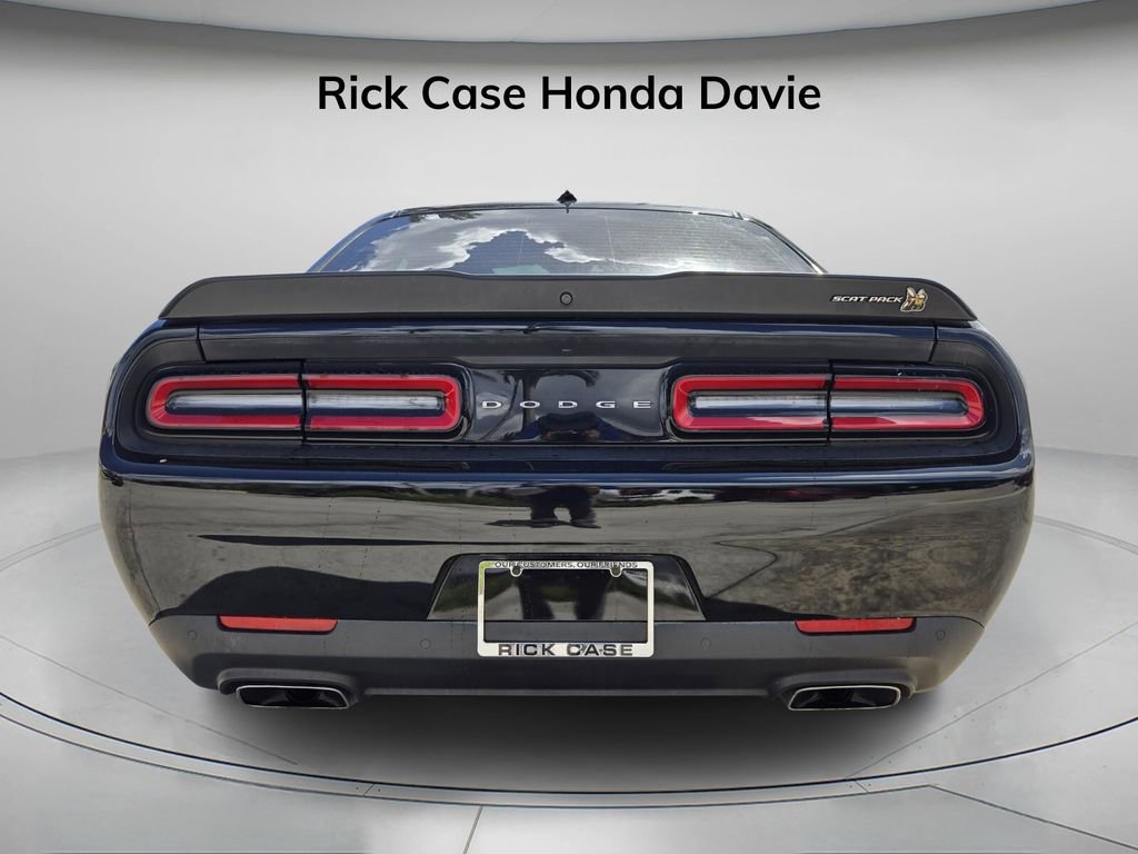 Used 2022 Dodge Challenger R/T Scat Pack w/ Plus Package image 6