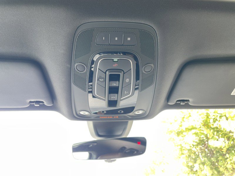 Used 2020 Audi Q5 2.0T Premium w/ Convenience Package image 21