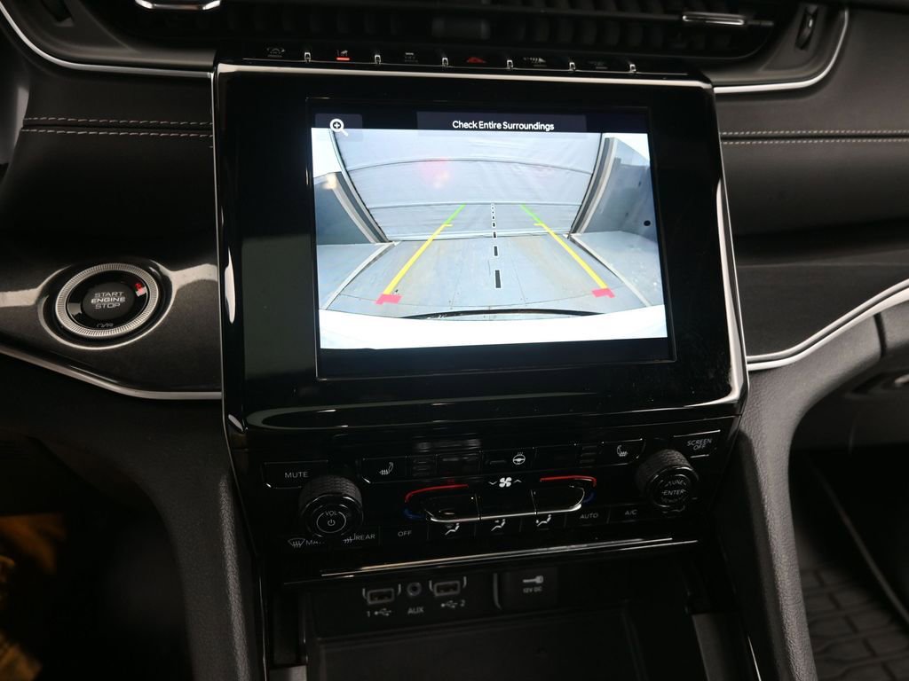 Used 2023 Jeep Grand Cherokee L Altitude image 37