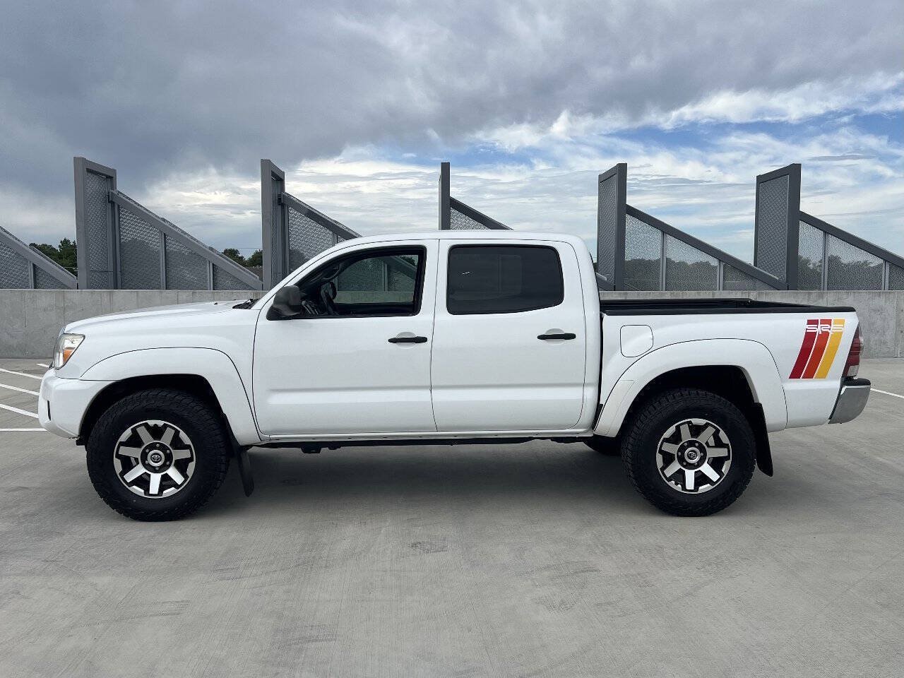 Used 2013 Toyota Tacoma 4x4 Double Cab w/ SR5 Pkg image 5