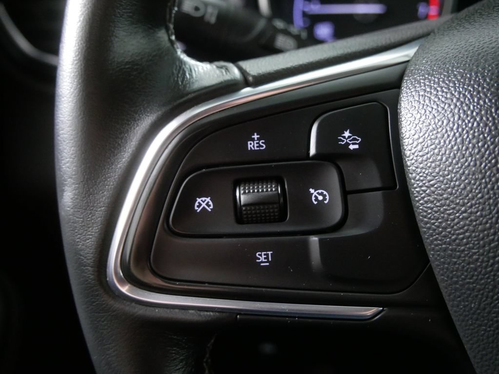 Used 2023 Buick Encore GX Preferred w/ Cold Weather Comfort Package AWD/4WD image 19