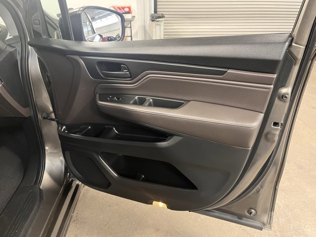 Used 2018 Honda Odyssey Touring image 12