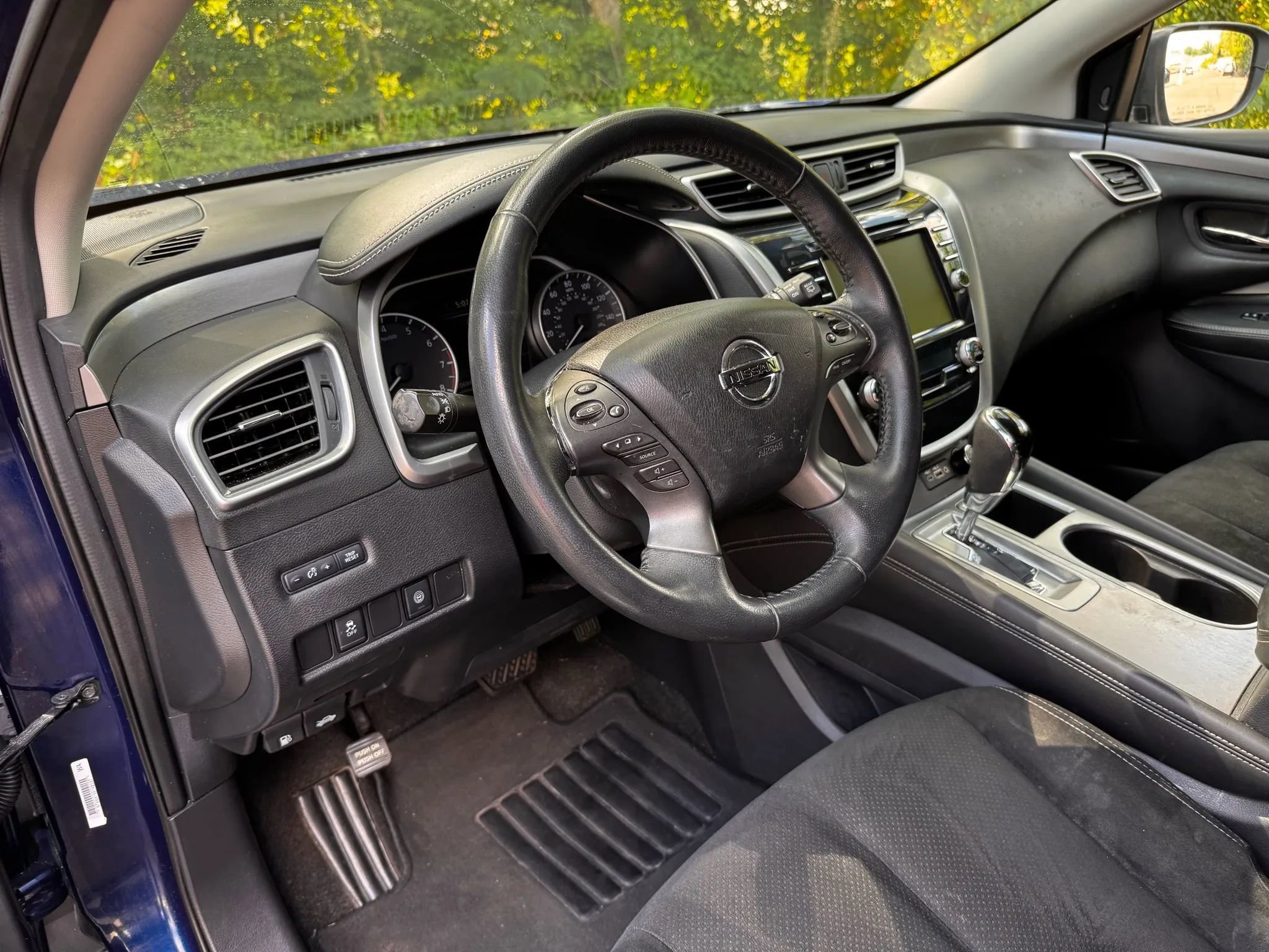 Used 2020 Nissan Murano SV image 14