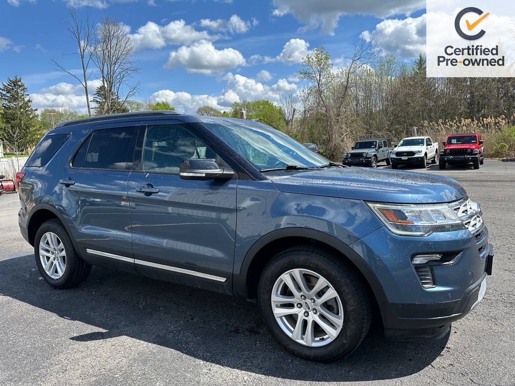 Used 2018 Ford Explorer XLT w/ Equipment Group 202A AWD/4WD image 1