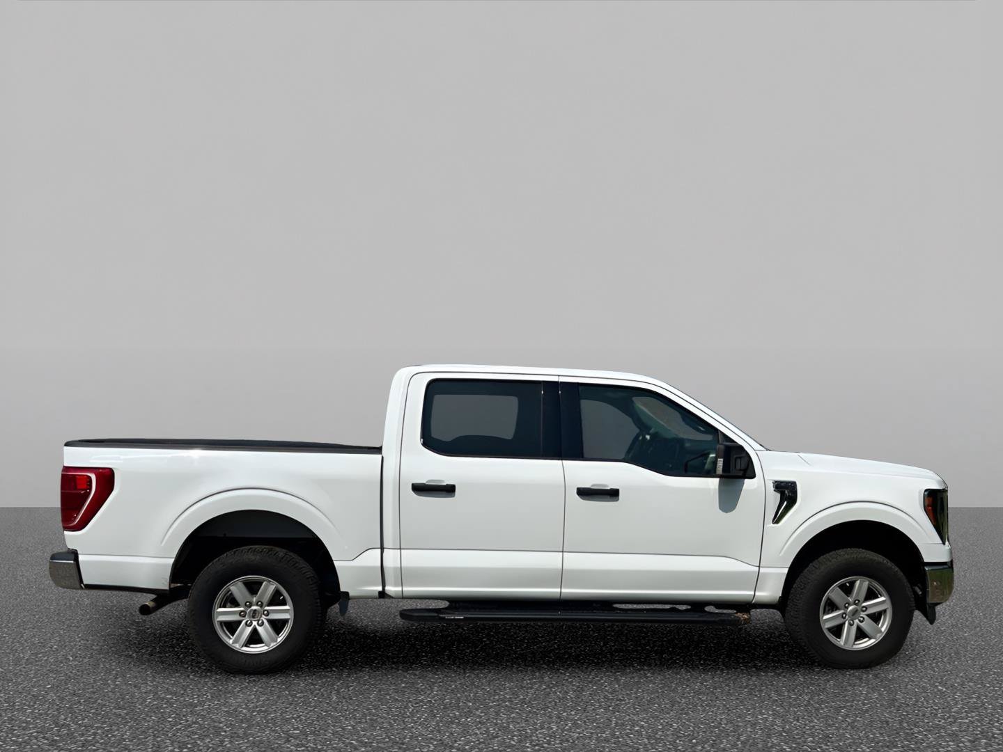 Used 2021 Ford F150 XLT w/ Equipment Group 301A Mid AWD/4WD image 7