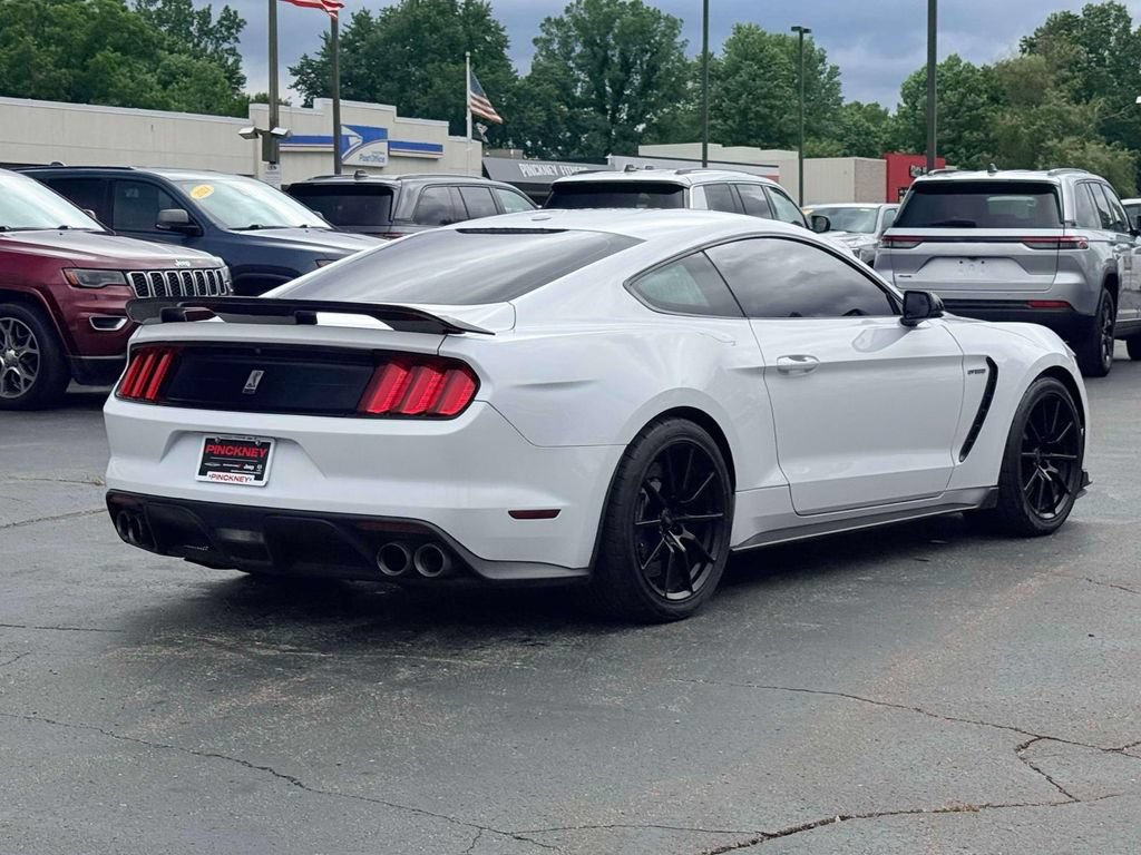 Used 2016 Ford Mustang Shelby GT350 w/ Technology Package RWD image 8