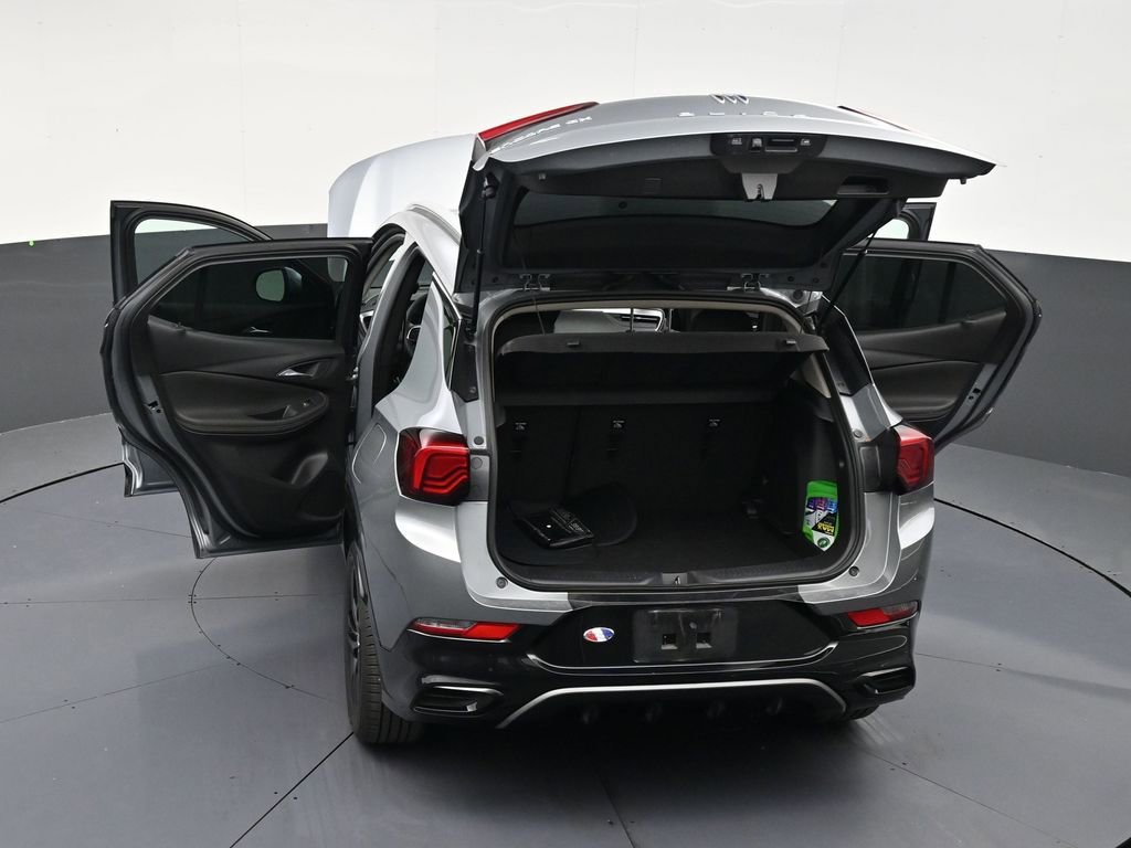 Used 2024 Buick Encore GX Sport Touring FWD image 32