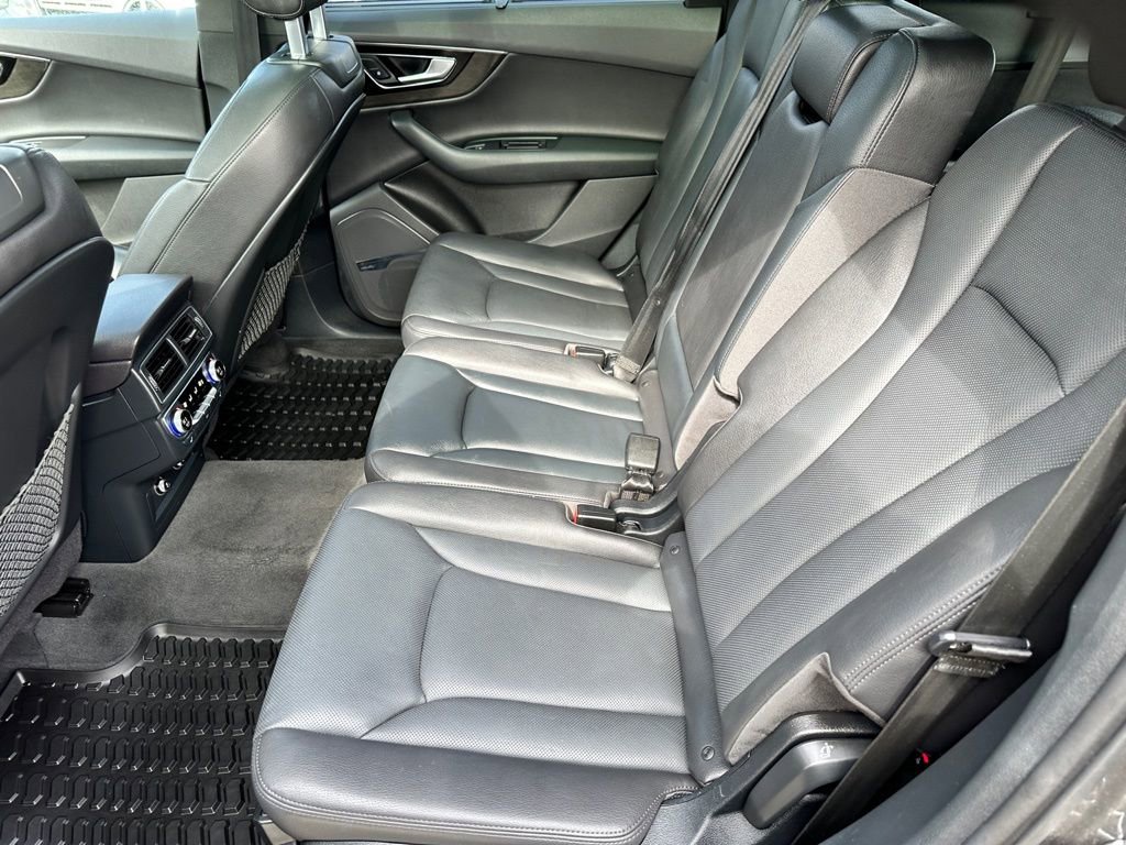 Used 2019 Audi Q7 3.0T Premium Plus w/ Premium Plus Package image 12
