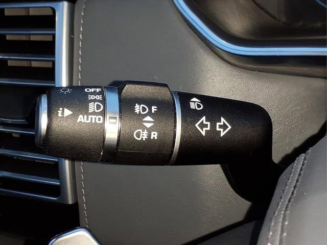 Used 2015 Land Rover Range Rover Long Wheelbase Autobiography image 31