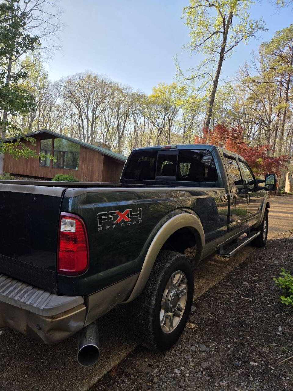 Used 2011 Ford F350 King Ranch w/ King Ranch w/Chrome Pkg AWD/4WD image 3