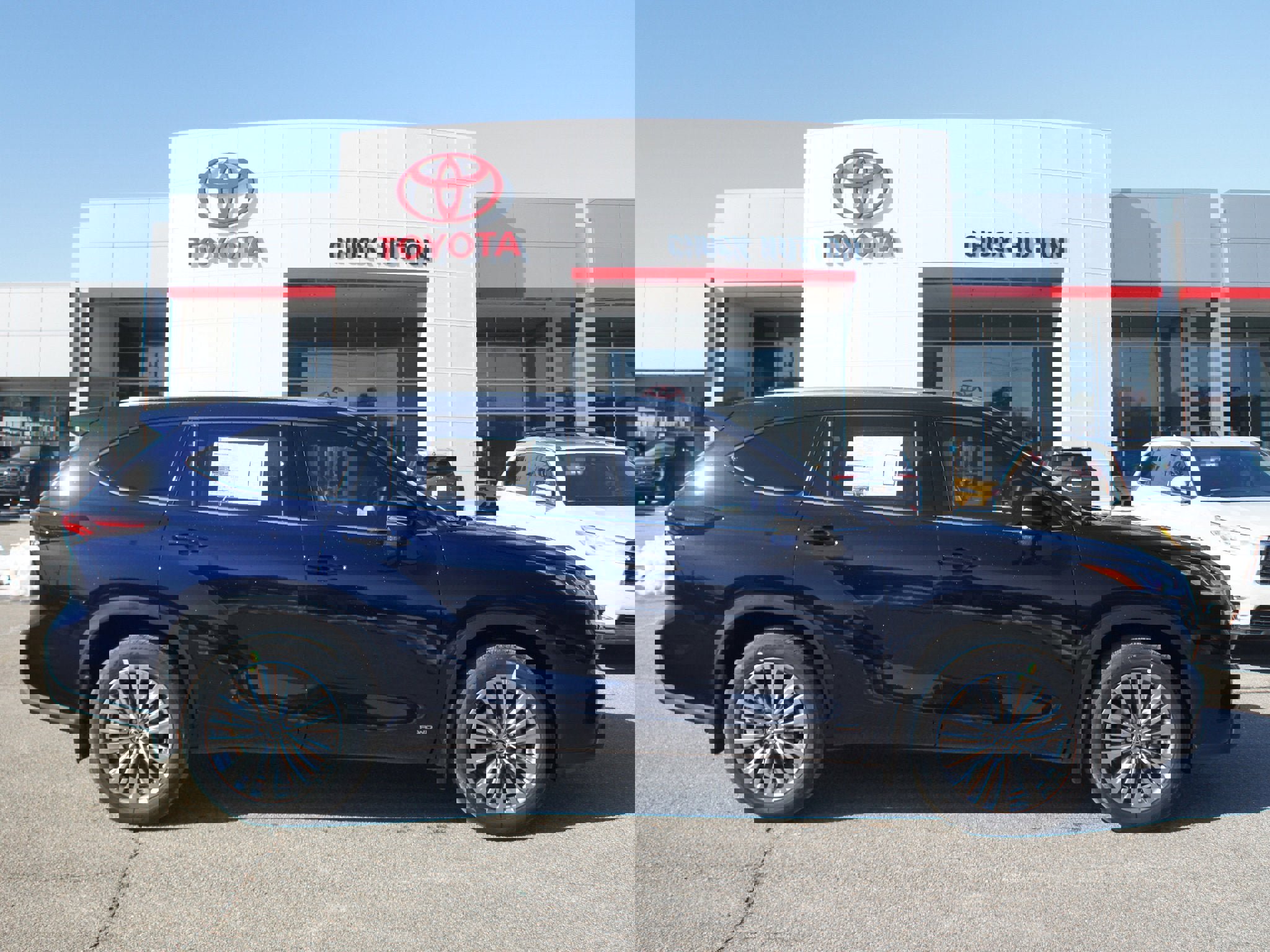 Used 2026 Toyota Highlander Platinum image 25