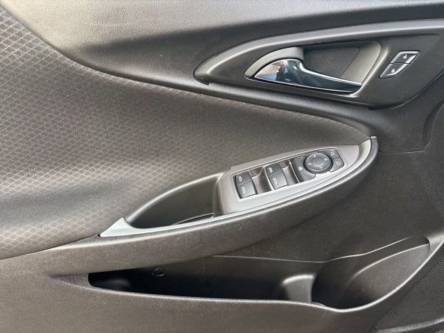 Used 2023 Chevrolet Malibu LT image 13