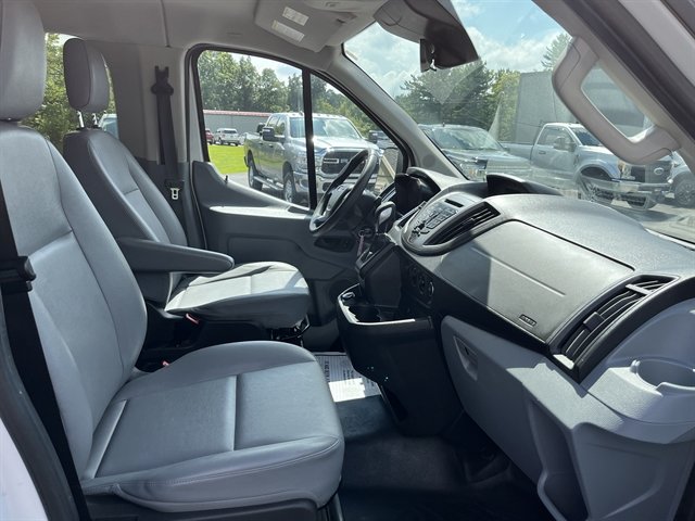 Used 2018 Ford Transit 150 XL RWD image 33