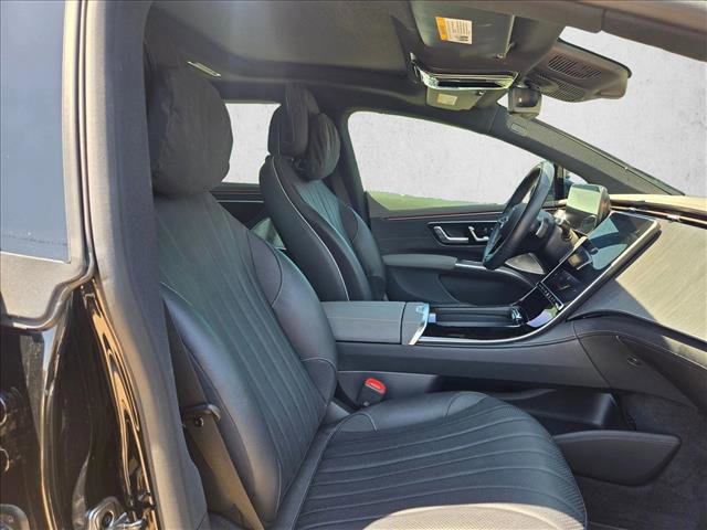 Used 2022 Mercedes-Benz EQS 450+ Sedan image 19