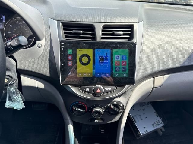 Used 2015 Hyundai Accent GLS image 26