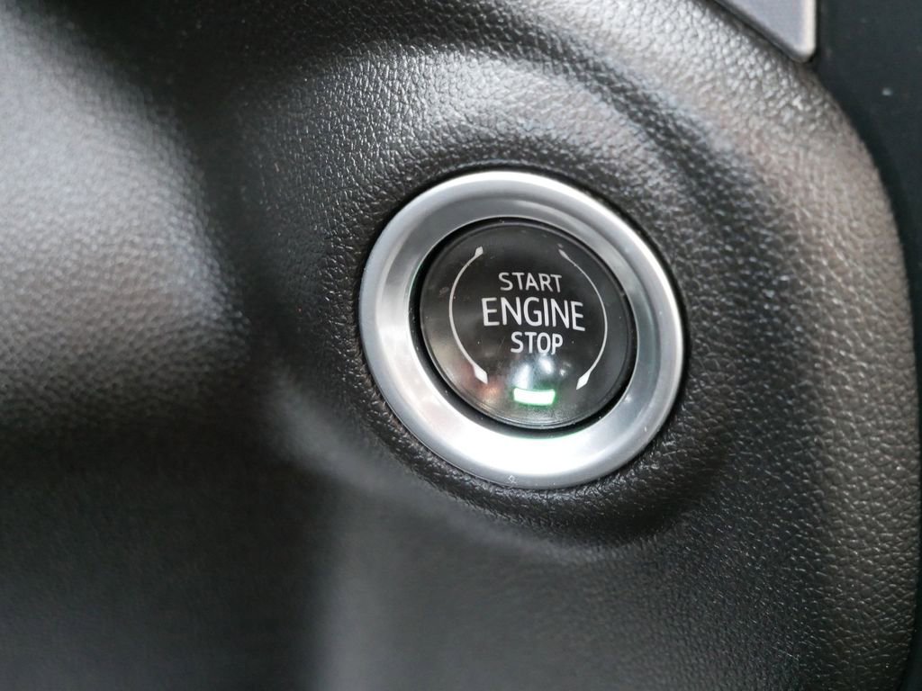 Used 2020 GMC Sierra 2500 SLE w/ SLE Convenience Package image 25