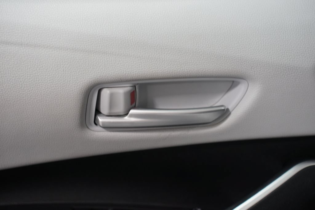 Used 2024 Toyota Corolla SE FWD image 32