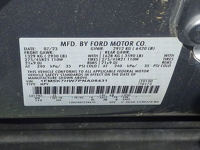 Used 2023 Ford Explorer Platinum w/ Class IV Trailer Tow Package RWD image 24