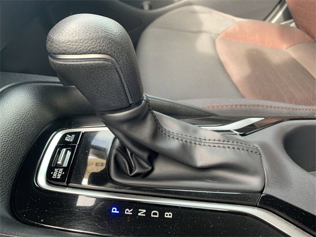Used 2024 Toyota Corolla SE image 25
