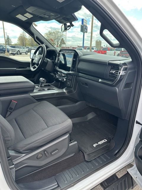 Used 2022 Ford F150 XLT w/ Equipment Group 302A High AWD/4WD image 14